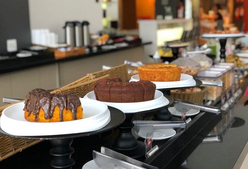 ホテル Ibis Presidente Prudente Manoel Goulart