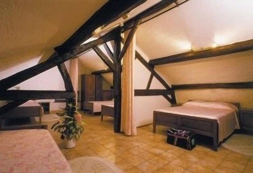 בית מלון כפרי Il Castellino