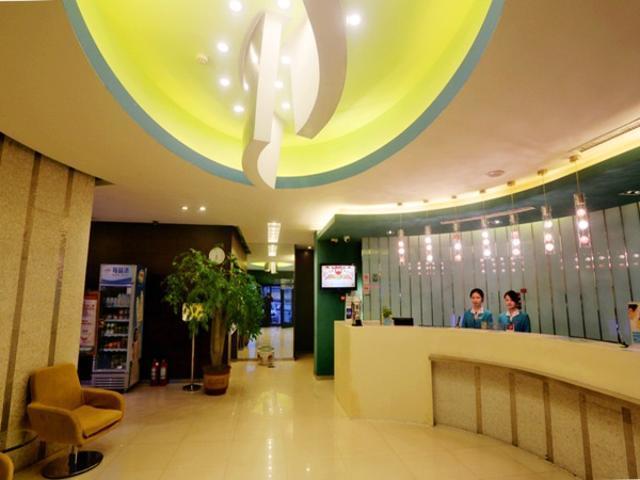 בית מלון כפרי Jinjiang Inn Xuchang Hubin Road