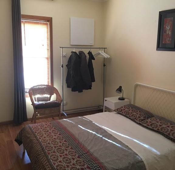 هتل Kangaroo Island Central Backpackers