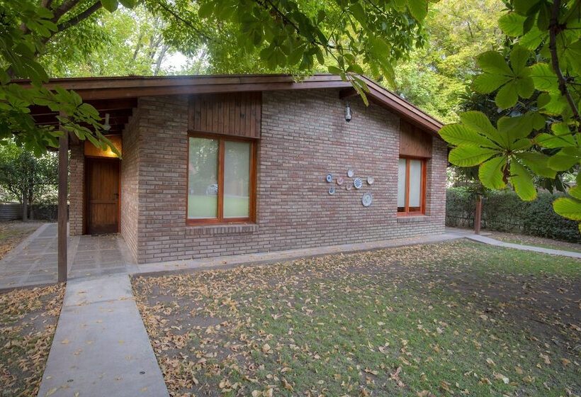 Hotel Lujan De Cuyo B&b