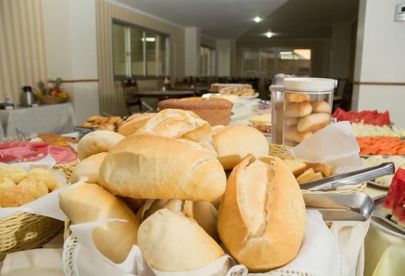 ホテル Mariano Palace