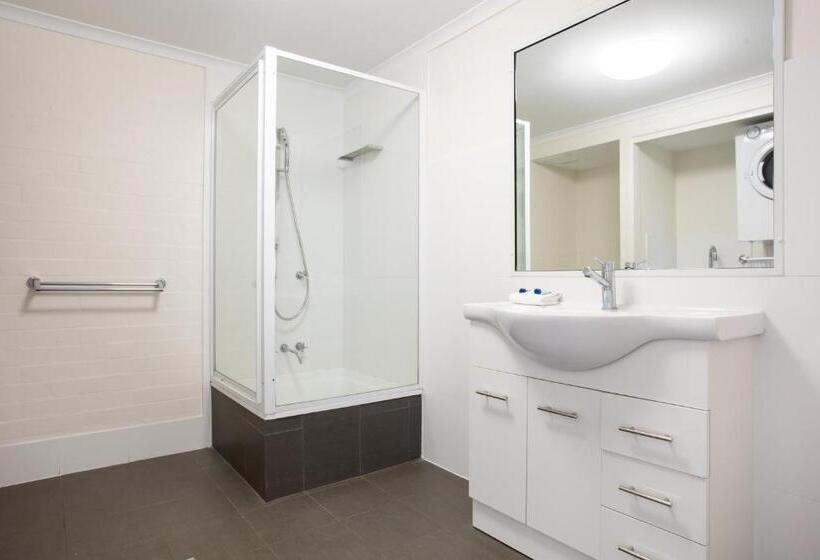 هتل Mariner Bay Apartments