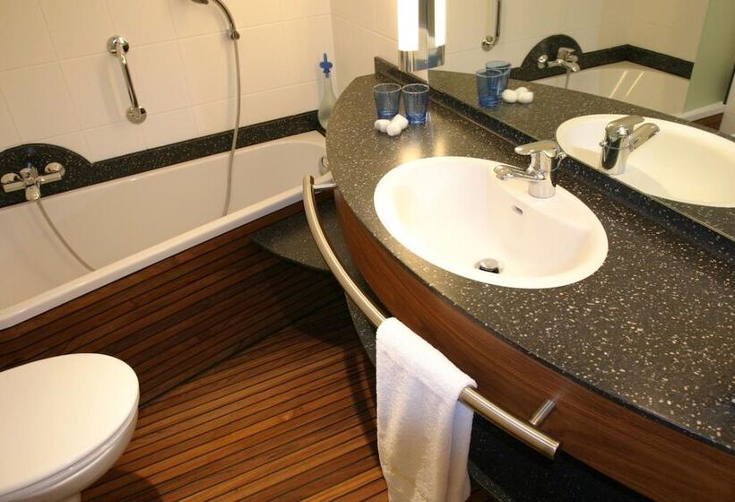 בית מלון כפרי Martinique