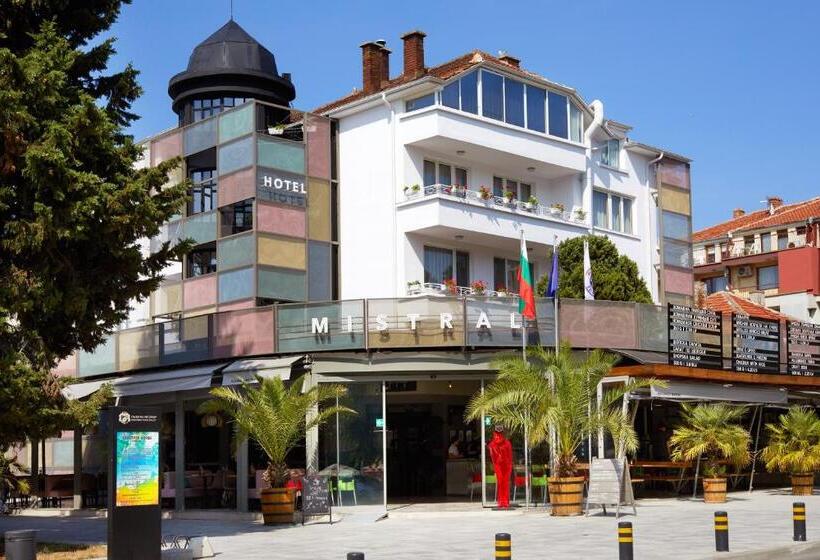 酒店 Mistral