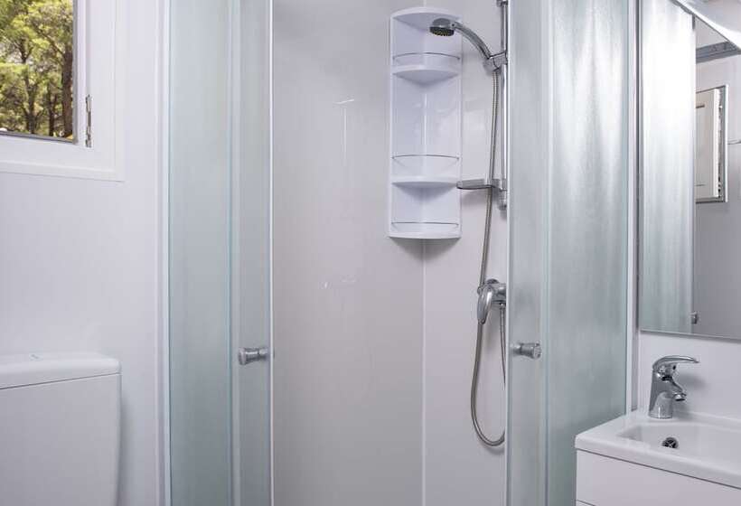 호텔 Mobile Homes Baško Polje Campground