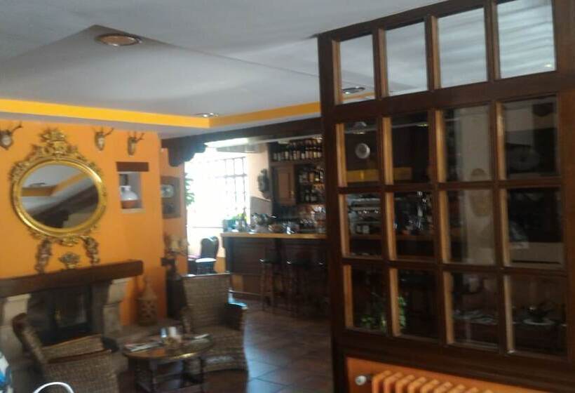 Отель Montes Blancos