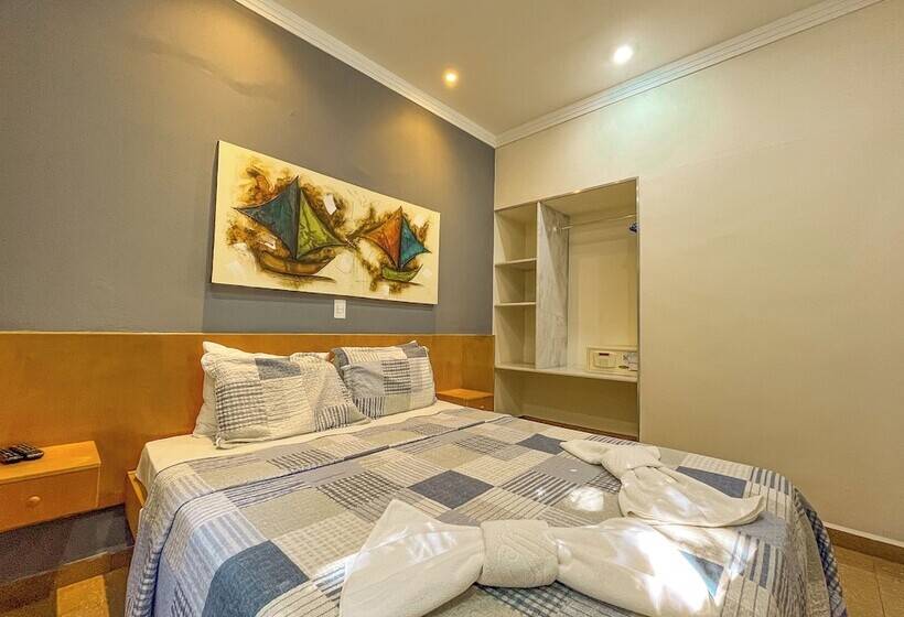 Отель Nacional Inn Guarujá