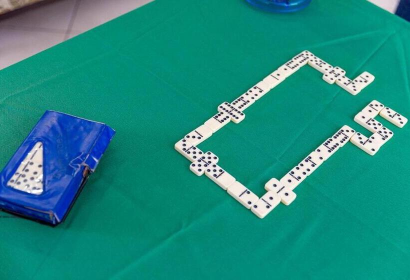 Отель Nacional Inn Guarujá