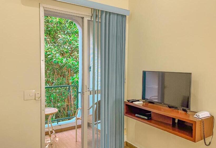 Отель Nacional Inn Guarujá