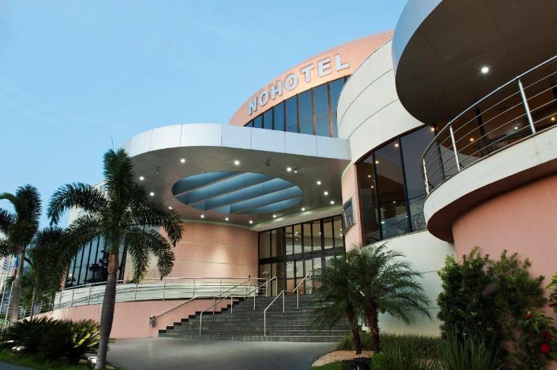 Nohotel Premium Americana