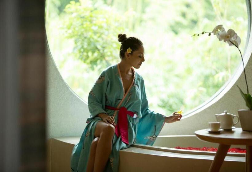 בית מלון כפרי Padma Resort Ubud