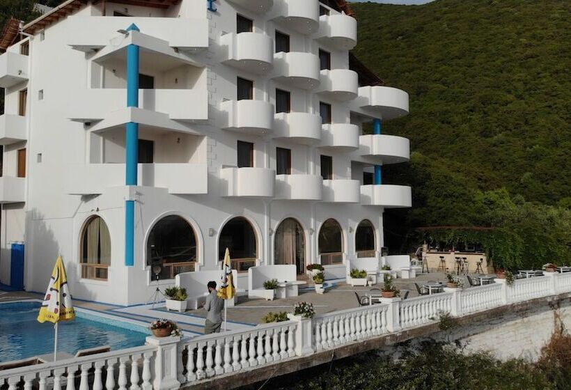 בית מלון כפרי Paradise Lukova