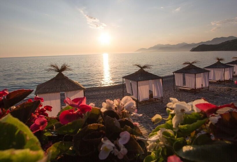 בית מלון כפרי Paradise Lukova