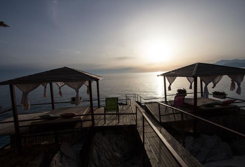 בית מלון כפרי Paradise Lukova