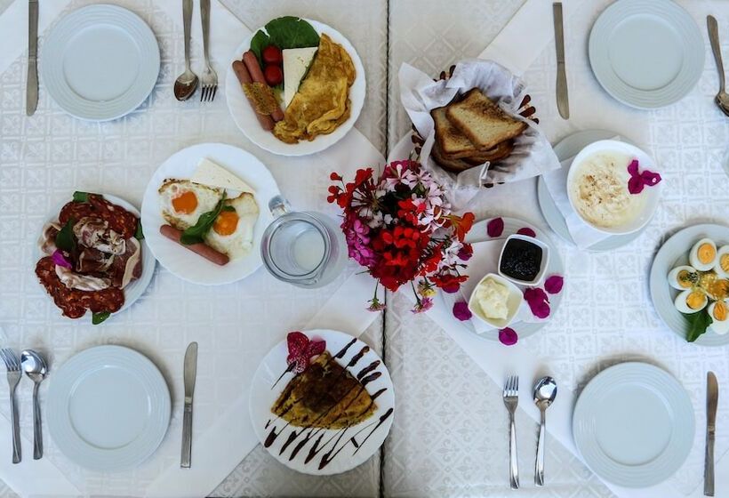 בית מלון כפרי Paradise Lukova