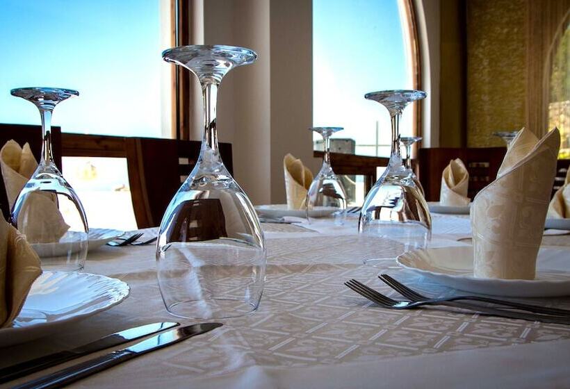 בית מלון כפרי Paradise Lukova