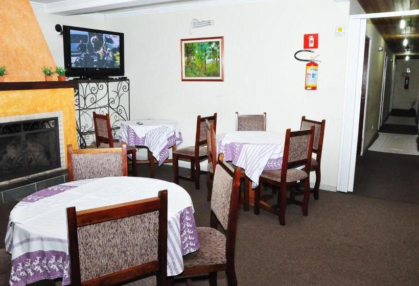 호텔 Pousada Araucaria