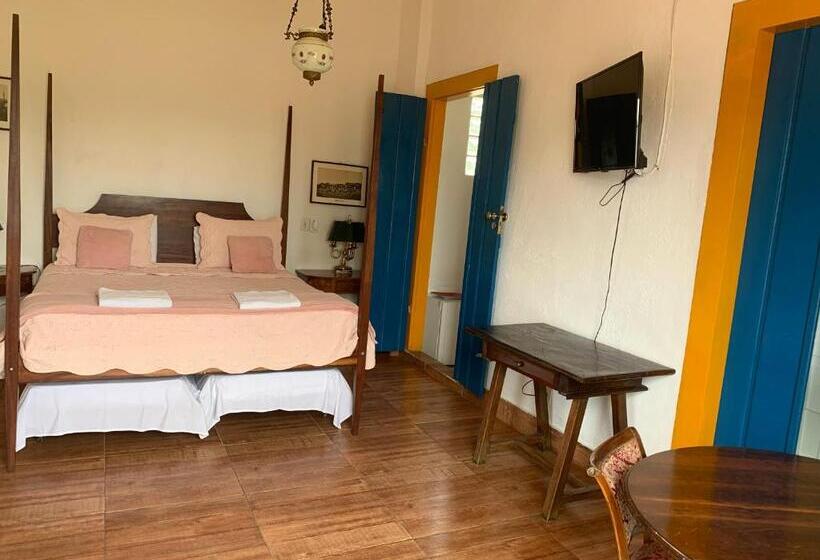 בית מלון כפרי Pousada Casa Da Colônia