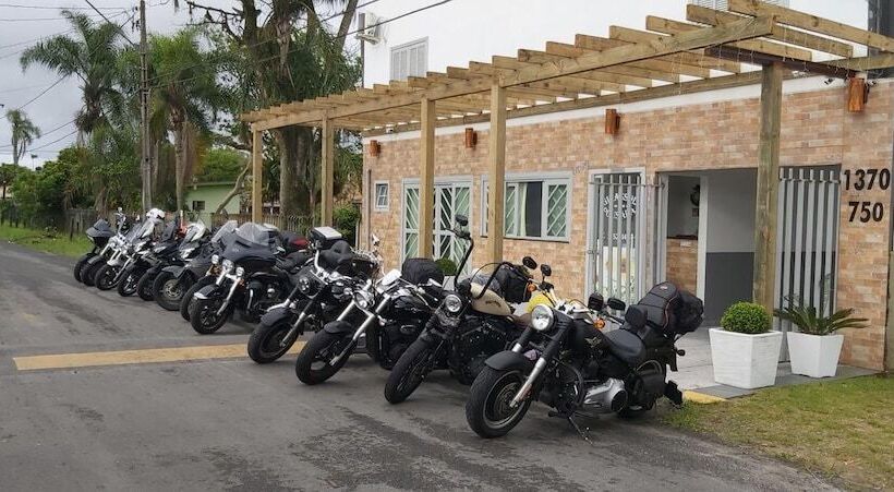 Отель Pousada Girassol