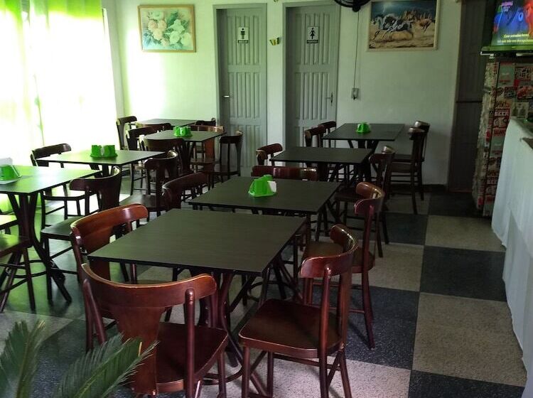 Отель Pousada Girassol