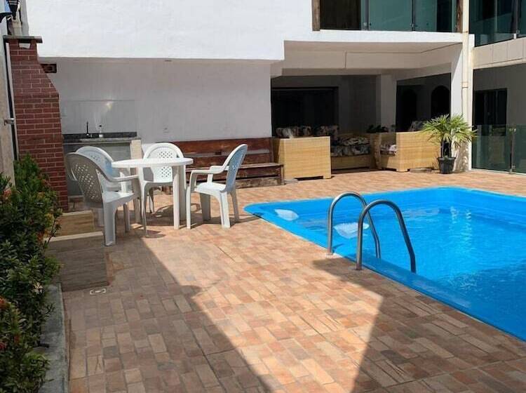 ホテル Pousada Hamburgo