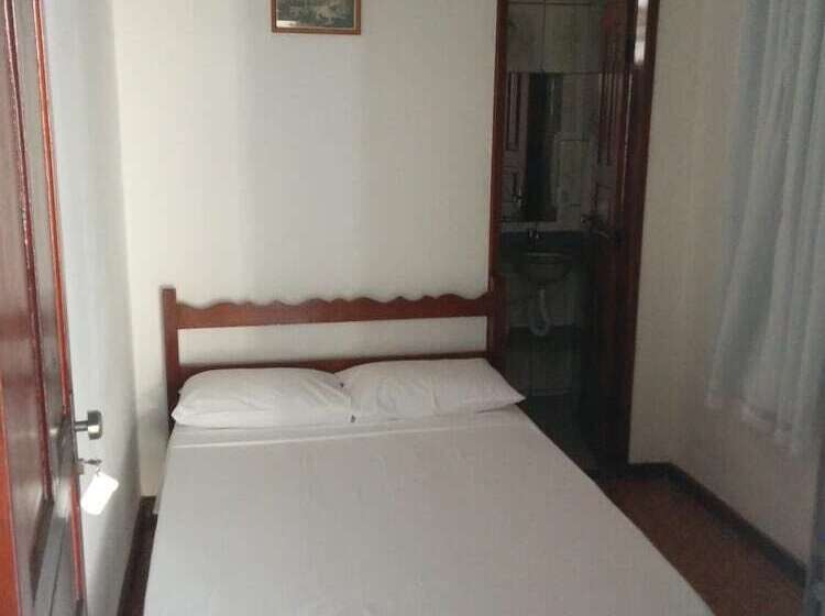 ホテル Pousada Hamburgo