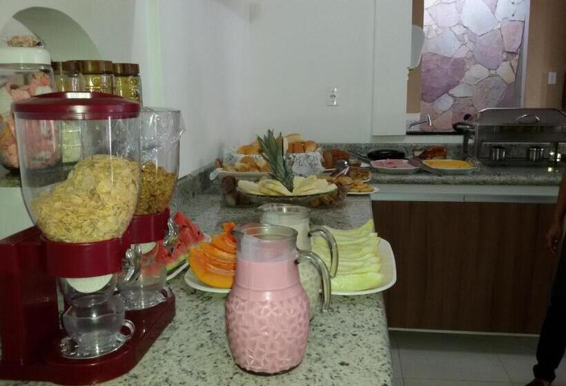 בית מלון כפרי Pousada Oasis