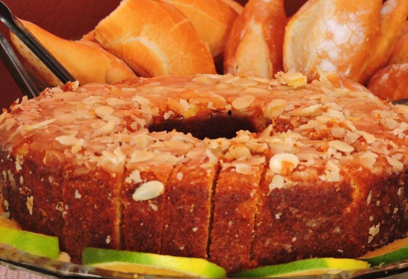 Отель Pousada Trem Do Imperador