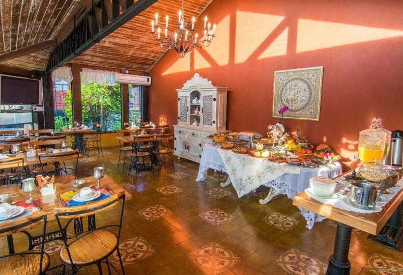 Отель Pousada Trem Do Imperador