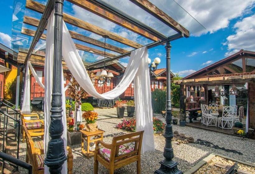 Отель Pousada Trem Do Imperador