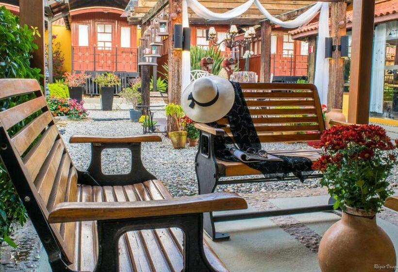 Отель Pousada Trem Do Imperador