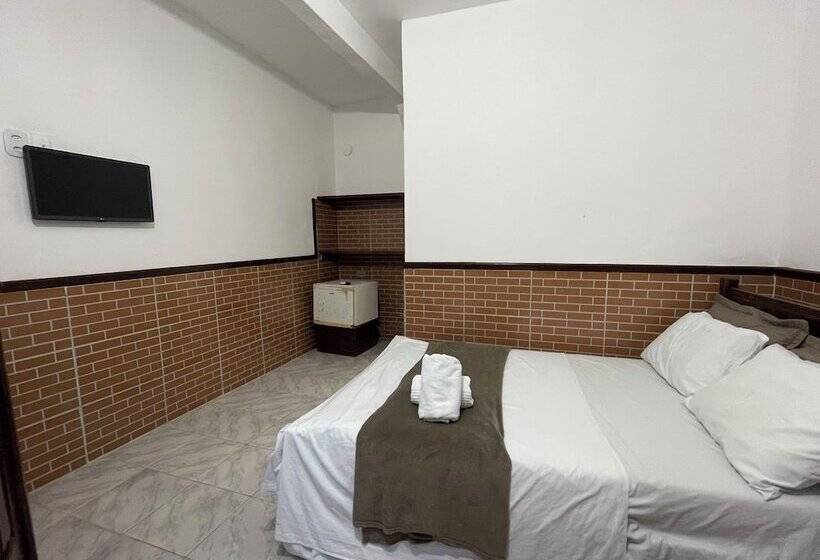 호텔 Pousada Vila Nova