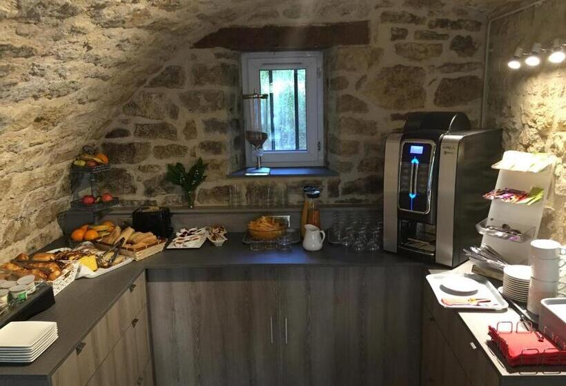 Отель Hôtel & Spa Rodier