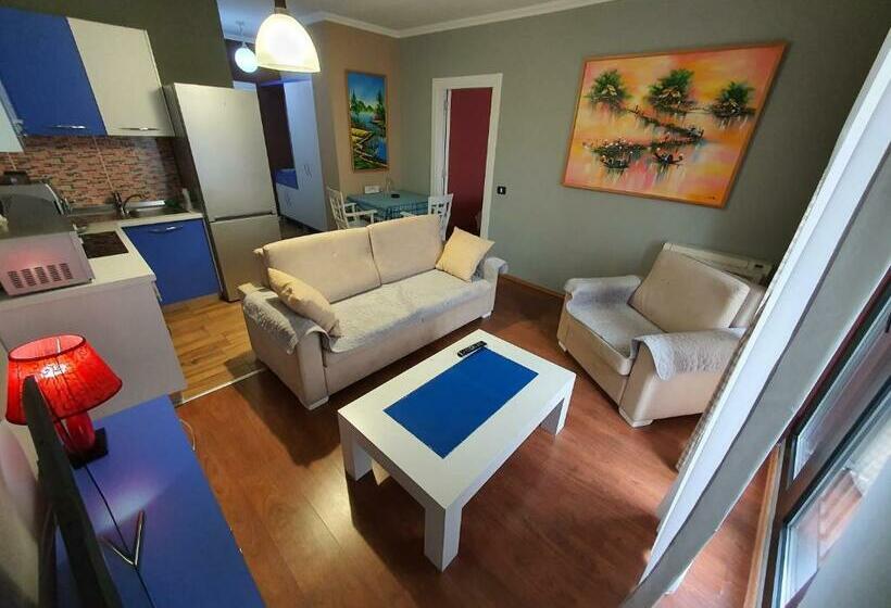 酒店 Skerdi Centre Rooms