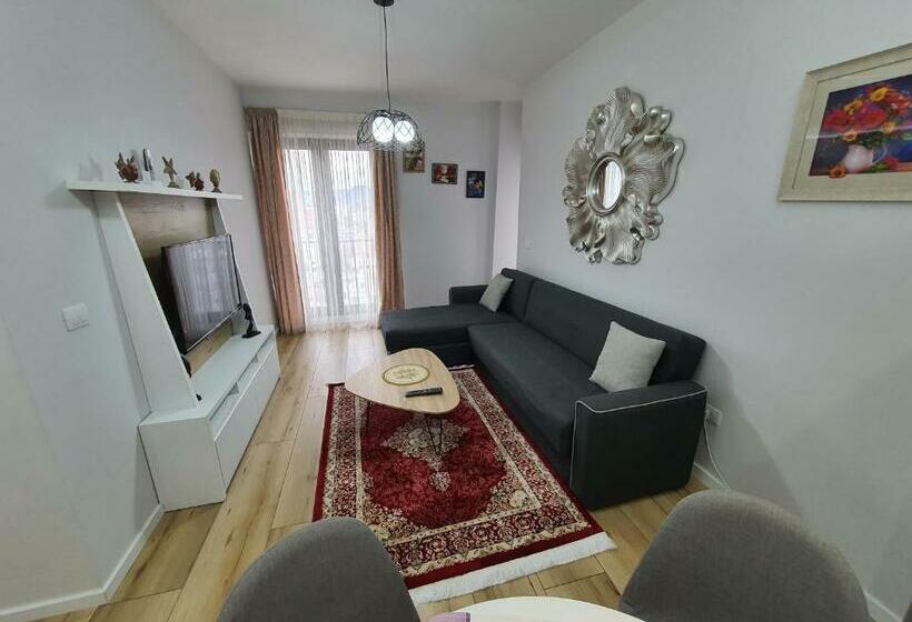 酒店 Skerdi Centre Rooms