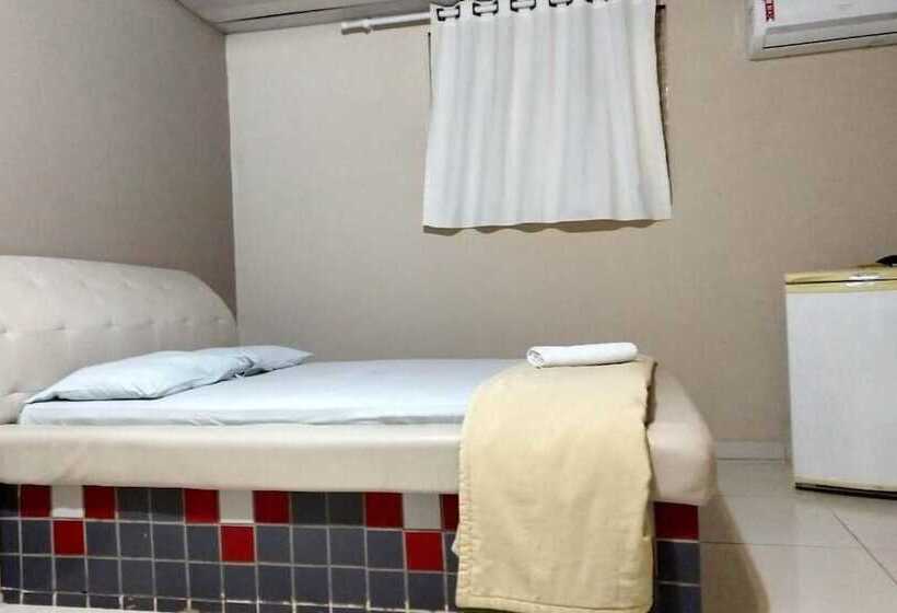 호텔 Sublime Pistão Sul Próximo A Universidade Católica De Brasília