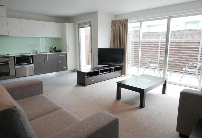 בית מלון כפרי The Apollo