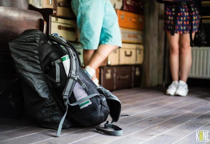 酒店 The Cube Hostel