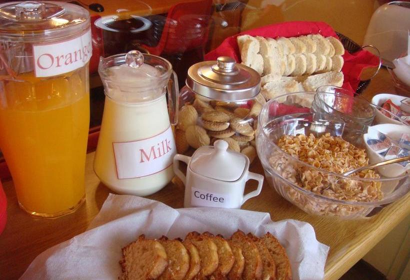 בית מלון כפרי Travellers Place Hostel