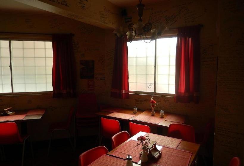 בית מלון כפרי Travellers Place Hostel