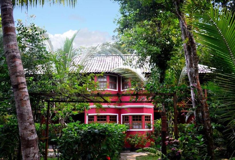 בית מלון כפרי Vila Araticum Praia