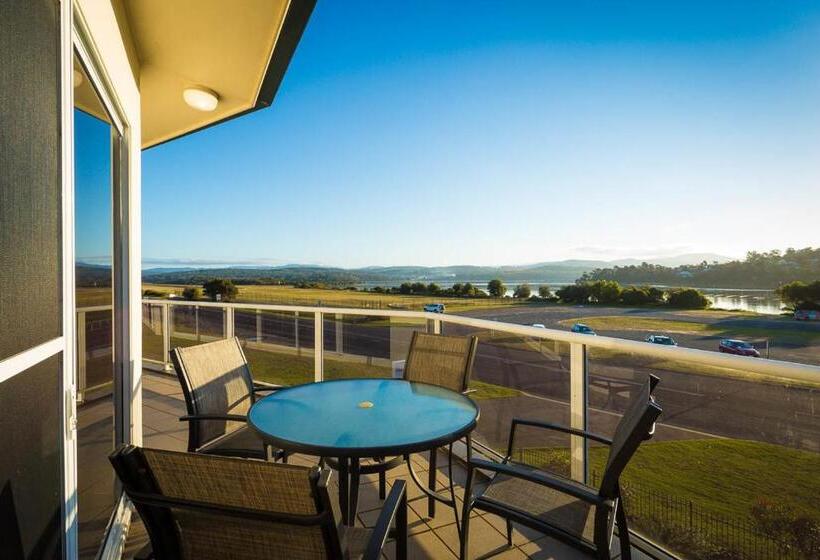 בית מלון כפרי Waterview Luxury Apartments