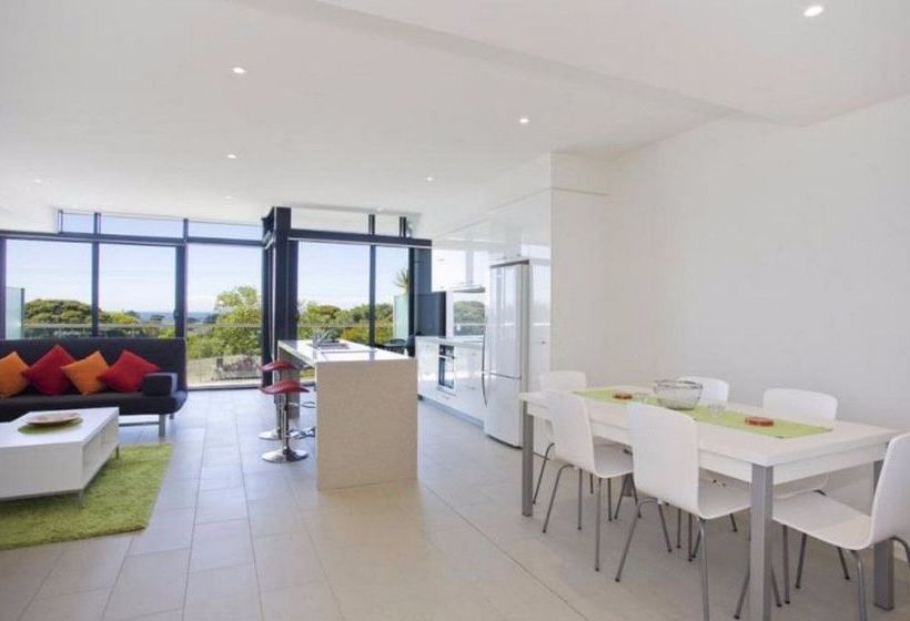 فندق Whitewater Apartments