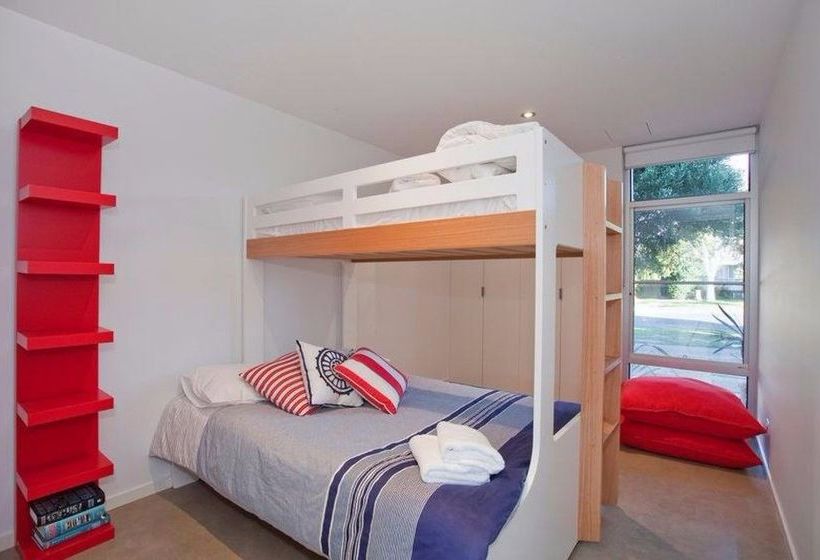 فندق Whitewater Apartments