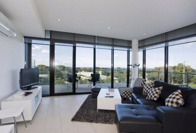 فندق Whitewater Apartments