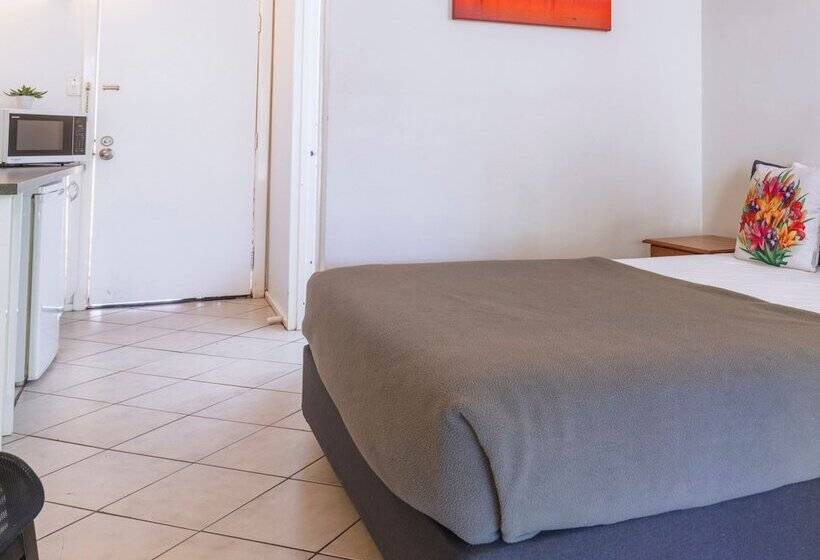Kimberley Croc Motel