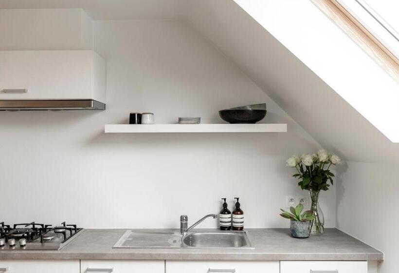 The 1880 Residence By Domani Hotels