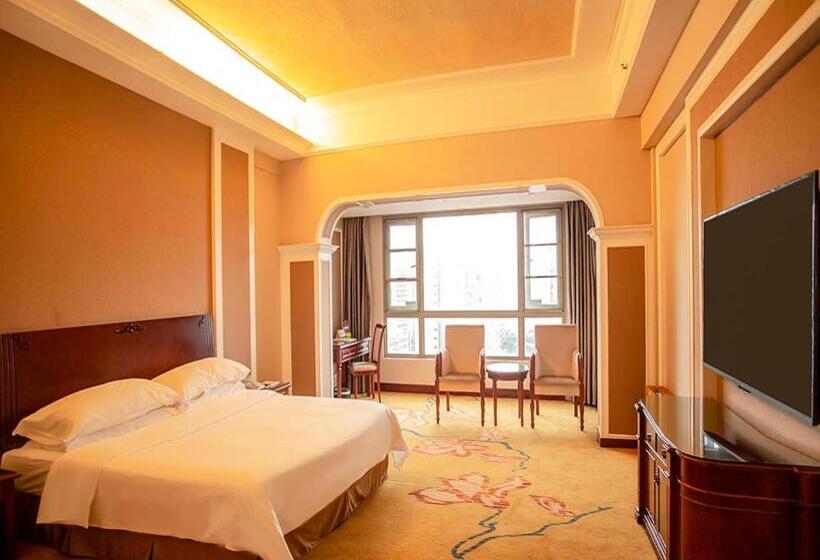 Vienna Hotel Shenzhen Songgang Liye Road