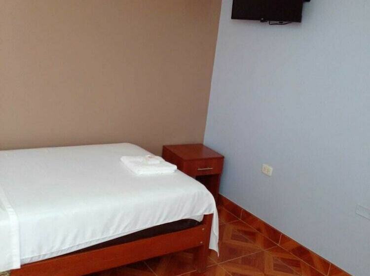 ユースホステル Hospedaje Feliz